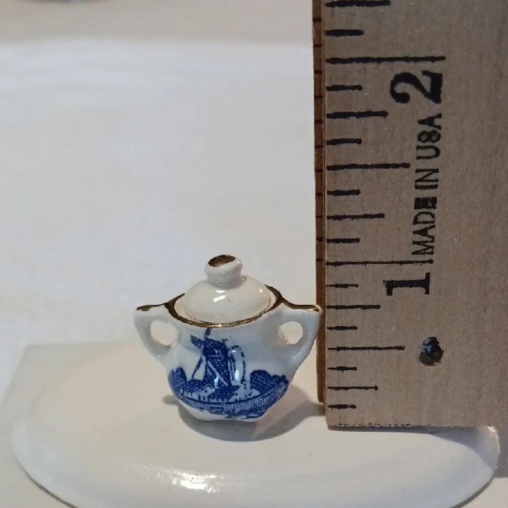 Porcelain Childs Miniature Blue and White Tea Set - Picture 12 of 16